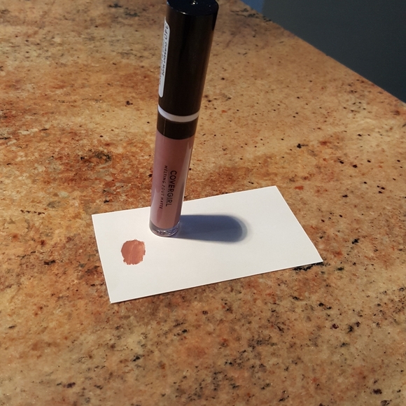 COVER GIRL "#340 Current Nude" Lip Color sold on title - Picture 2 of 4